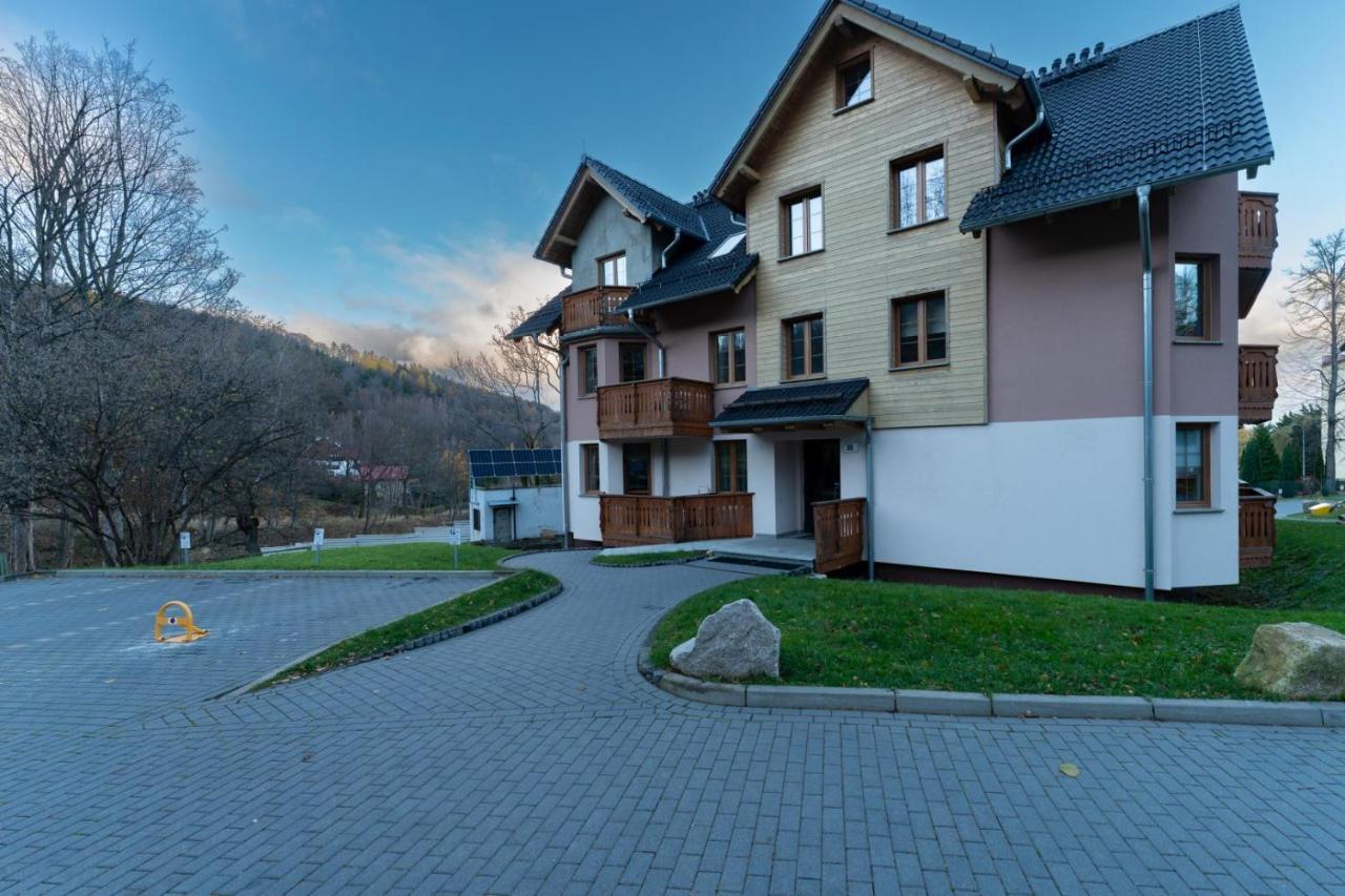 Apartment Spokojna Przystan W Centrum Z Prywatnym Parkingiem - By Spaceapart